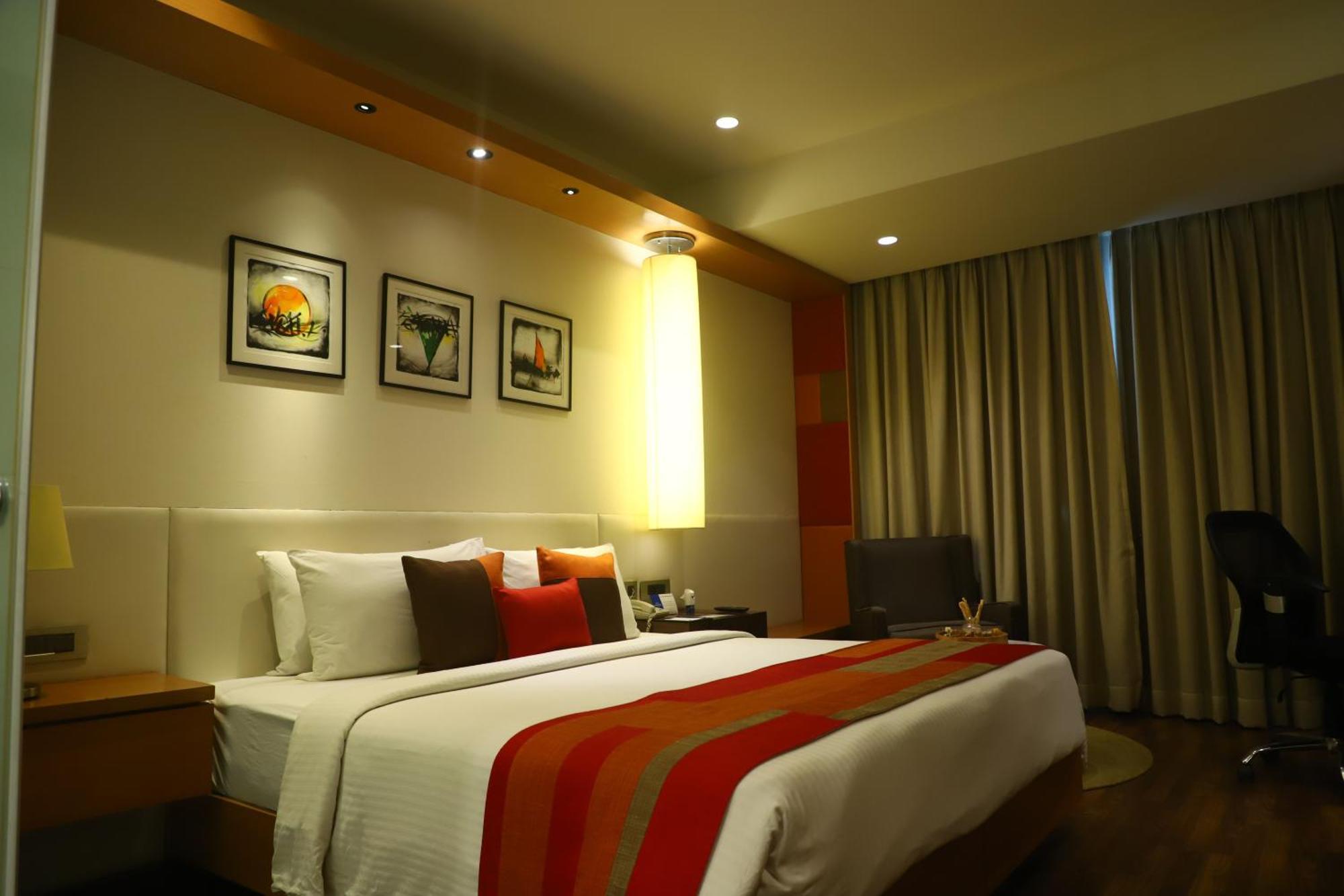Deventure Sarovar Portico Kapashera, New Delhi Delhi (National Capital Territory of India) Exterior foto